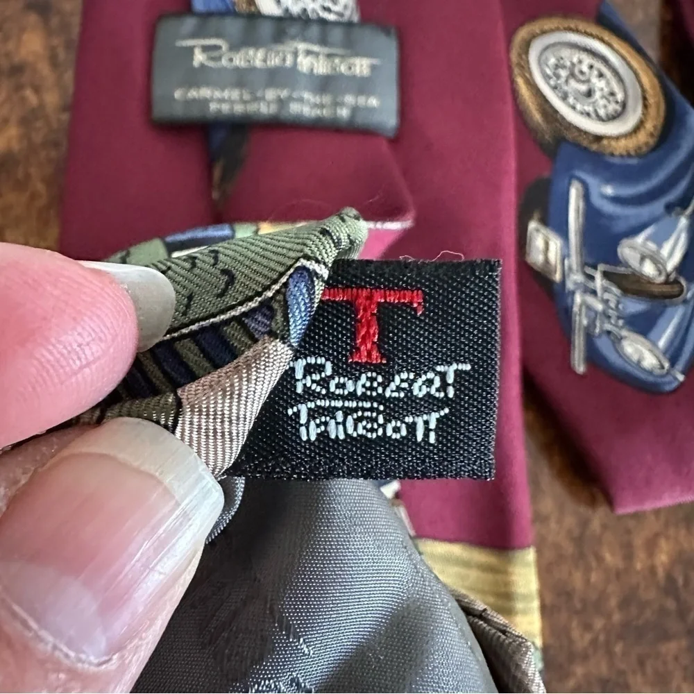Robert Talbott Tie Jaguar Car Burgandy & Blue Silk Hand Sewn in USA 56” x 3.75”